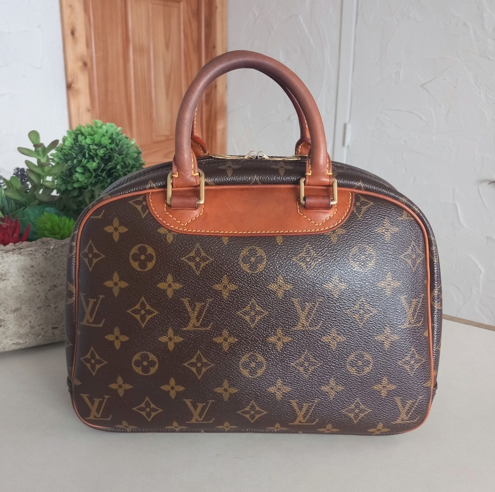 Louis Vuitton Trouville handbag in Brown Monogram Canvas - Picture 4 of 16